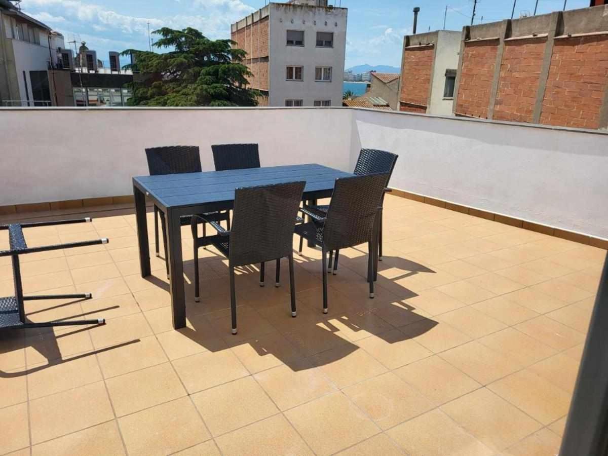 Roses Casc Antic Sl Sabater 3 Apartment Екстериор снимка